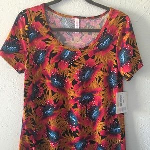 LulaRoe Classic T